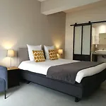 L\'Observance Bed & Breakfast