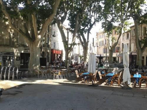 L'observance 2* Avignon